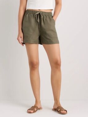 Quince European Linen High Waisted Shorts.  Green Size Small